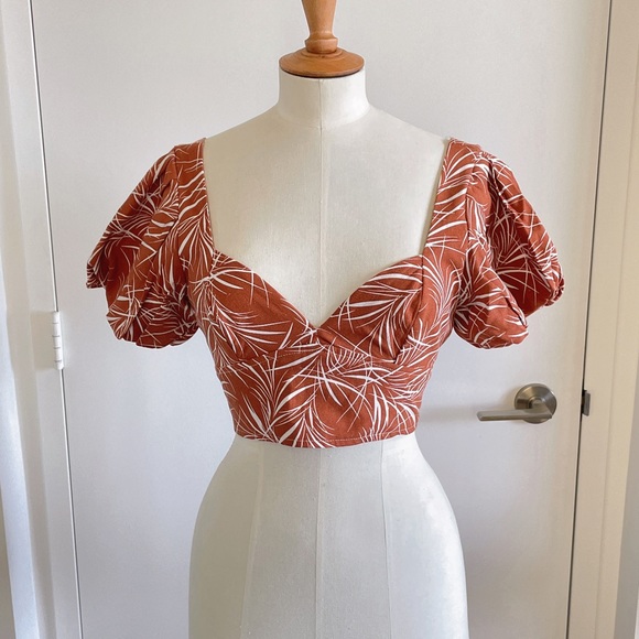 Tops - NEW Linen Crop Top Back Tie Brown White Patterned Puff Sleeves Sweetheart